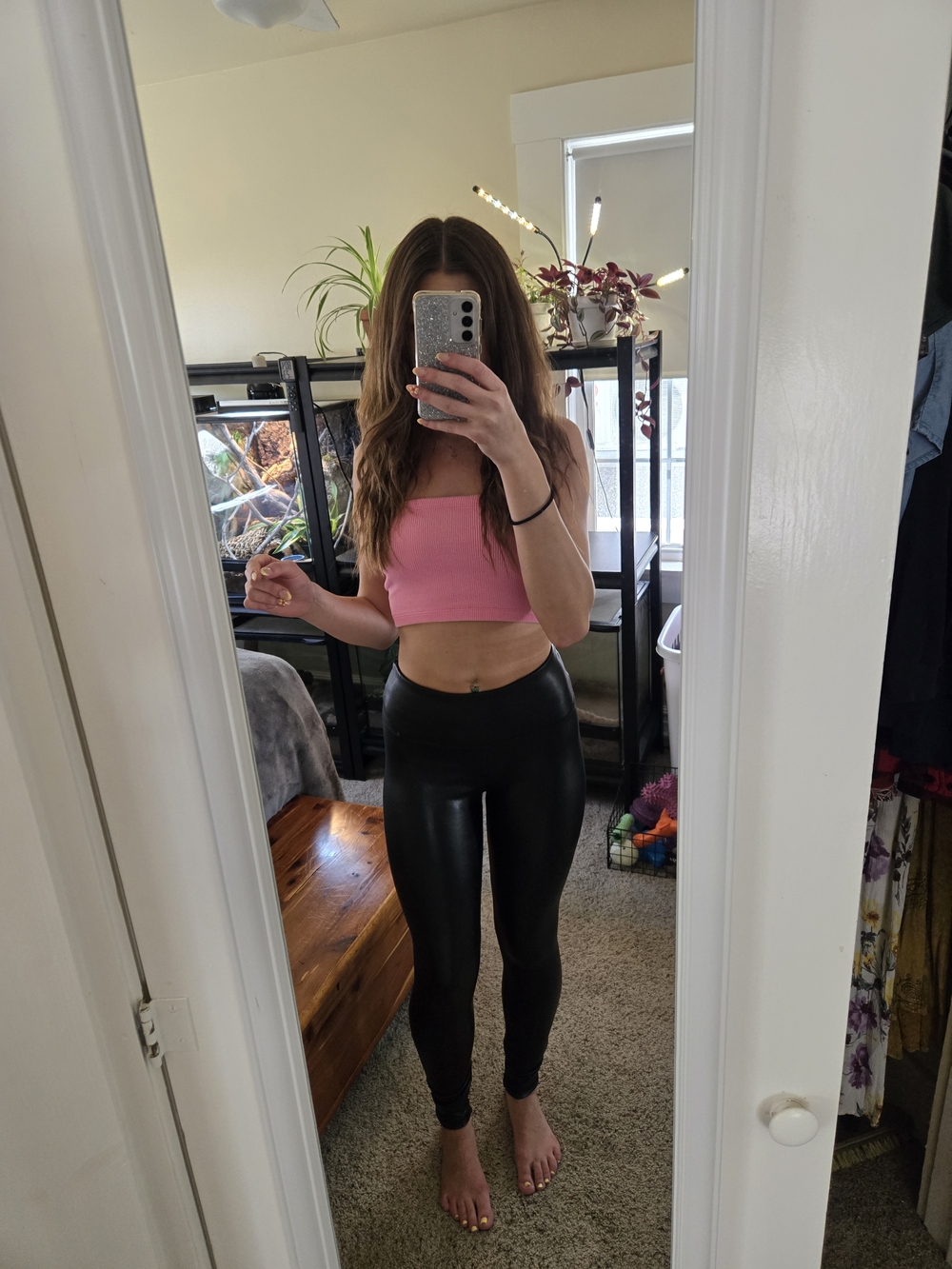 Hollister Black High-Waist Faux Leather Leggings - Picture 2 of 6